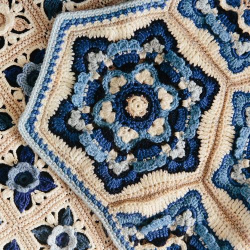 Delft crochet blanket by Janie Crow