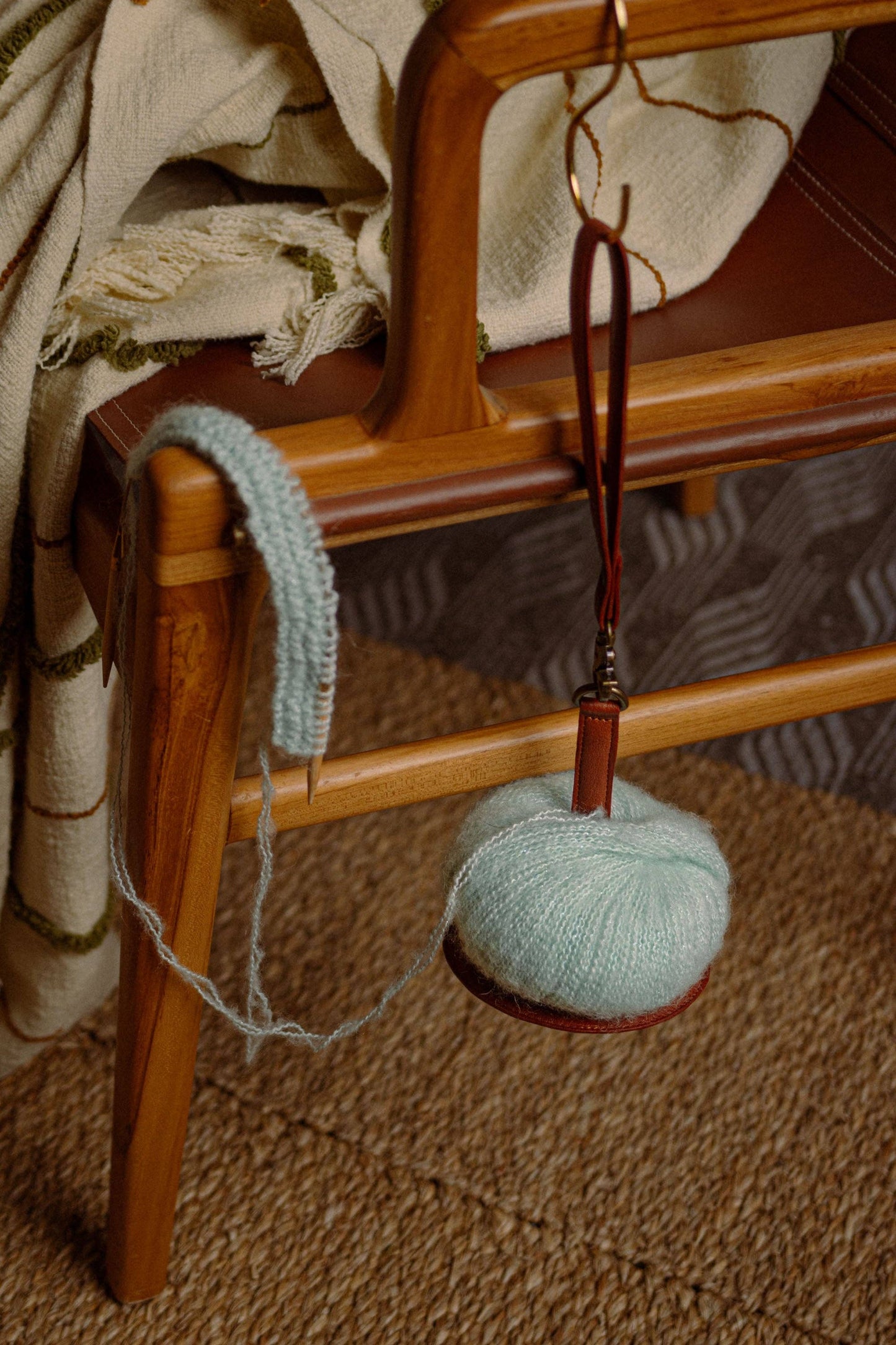 Gyrit Yarn Holder | MUUD