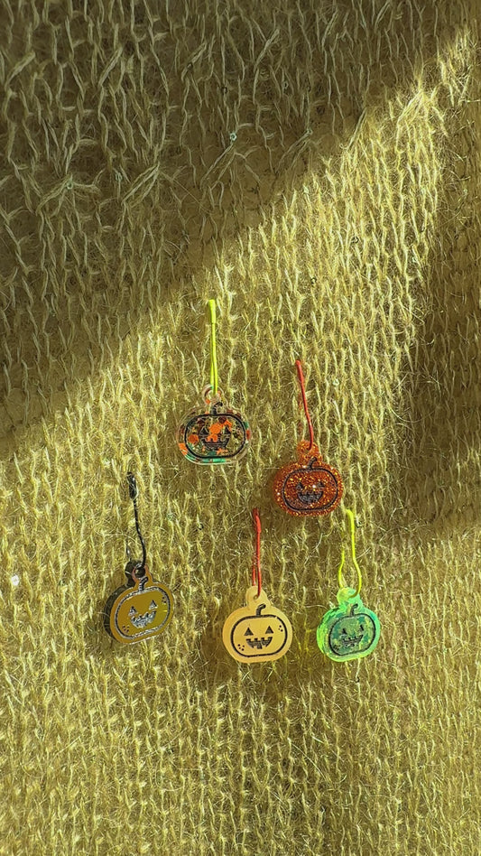 Pumpkin Stitch Markers